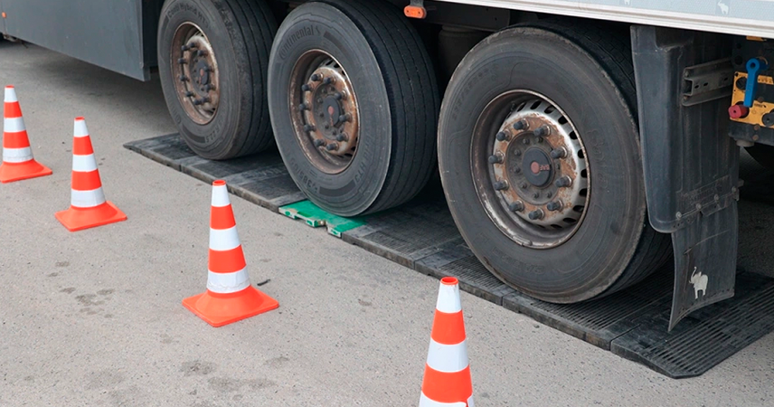 Як уникнути перевантаження та штрафів у 2025 році